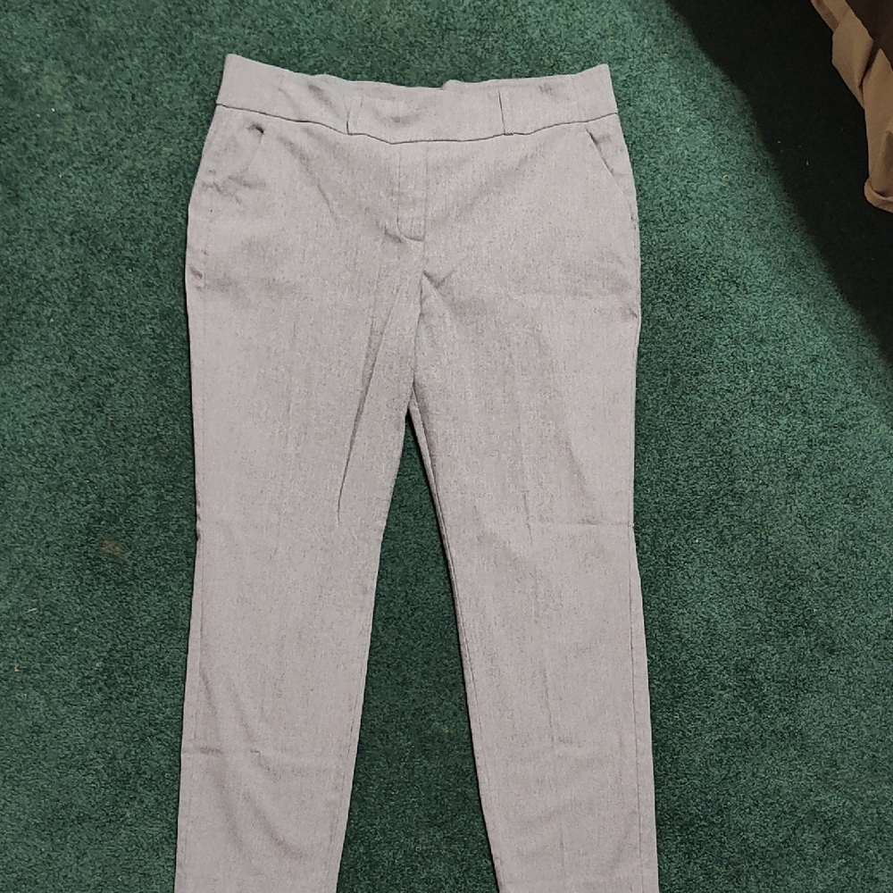 5 For $25 🔥 Women's Gray Pants